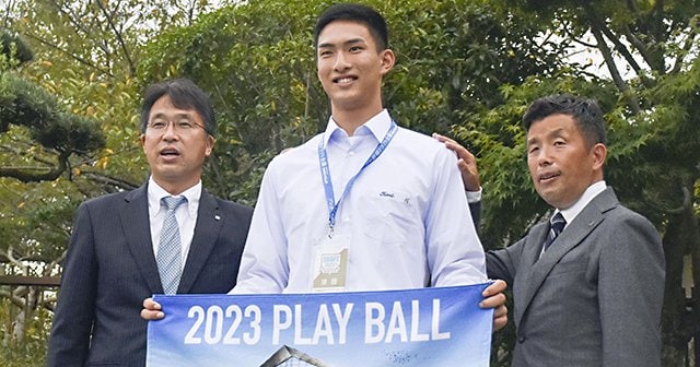 単独1位指名・達孝太(天理)の誕生日とファイターズの不思議な縁、編成トップの“決断の真相”とは<広報が明かすドラフト裏側>