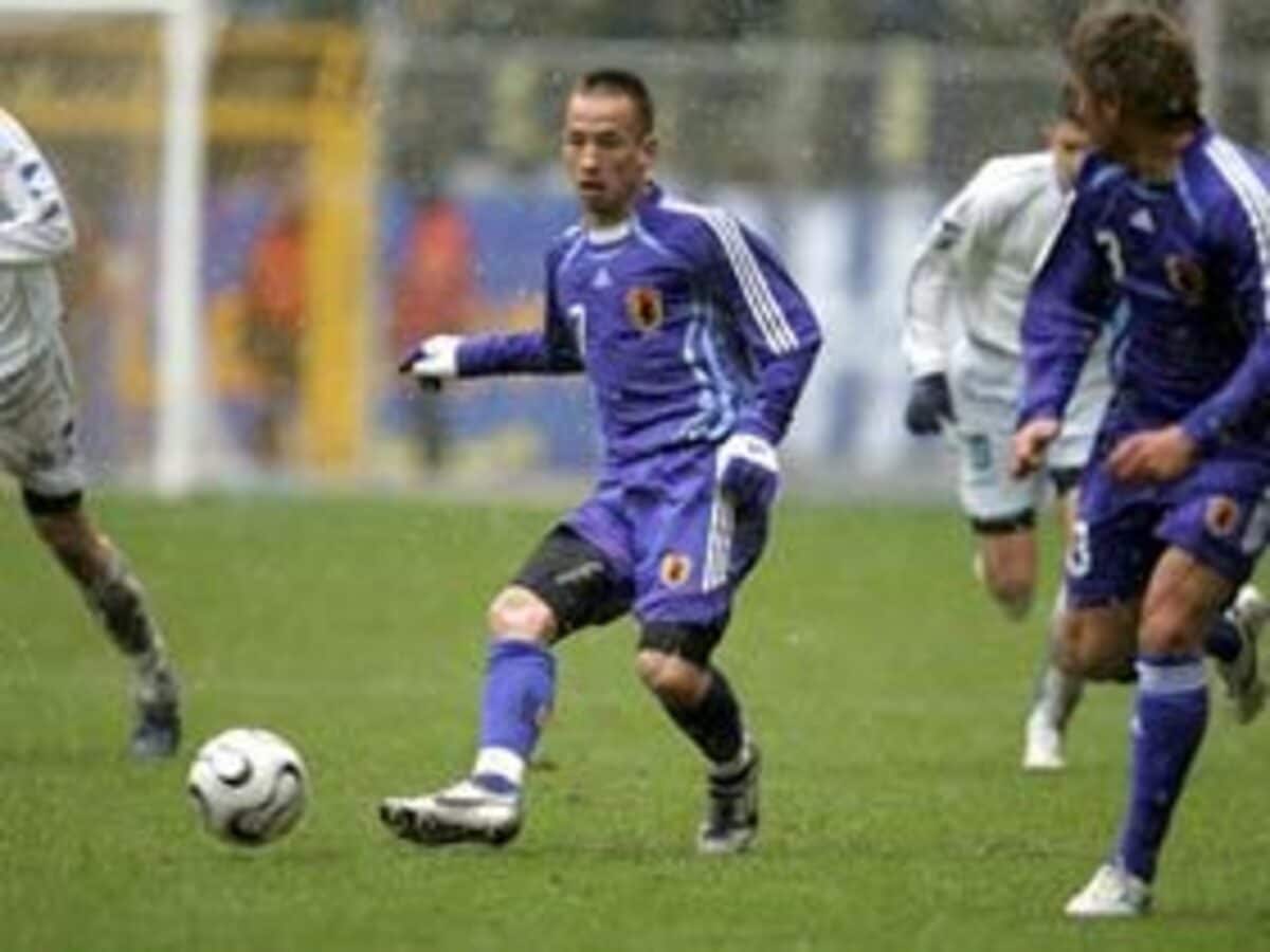 06年 Vsボスニア ヘルツェゴビナ サッカー日本代表 Number Web ナンバー