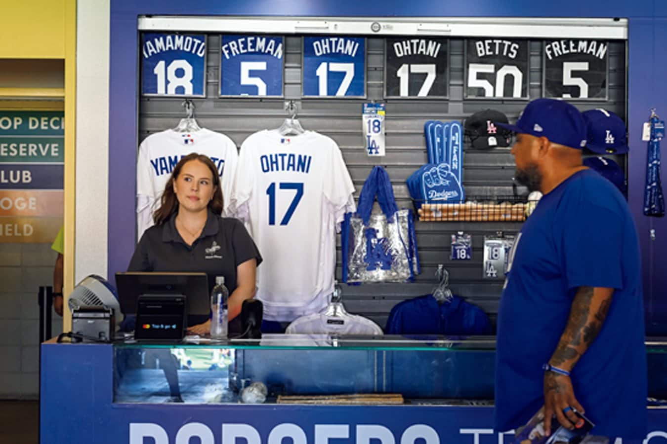 ドジャースタジアムのショップ　©Nanae Suzuki