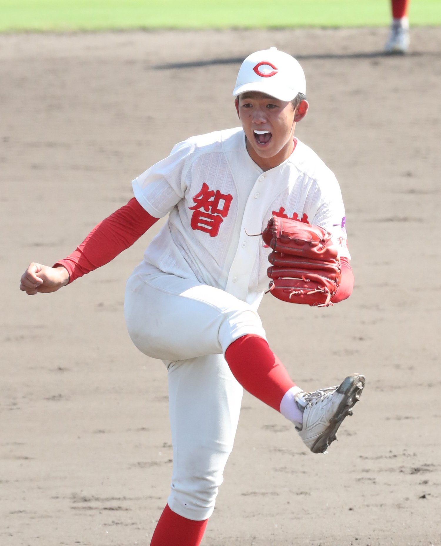 智弁和歌山高校でエースを務めた小林。3年夏の甲子園交流試合の登板では151kmを計測した