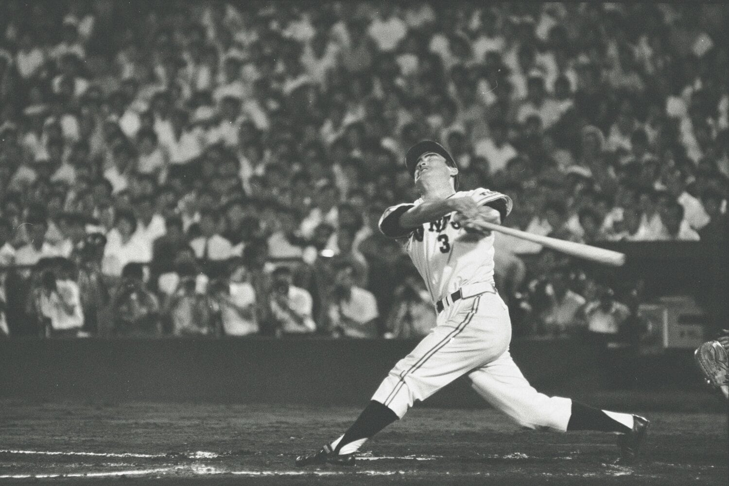 空振りでも魅了した長嶋茂雄の豪快なプレー　©︎BUNGEI SHUNJU