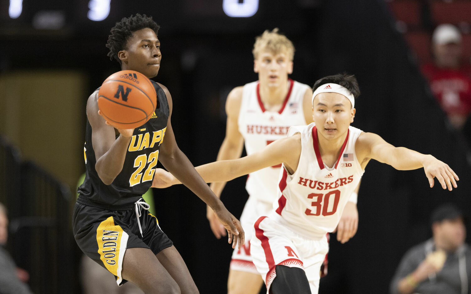 ディフェンス面など、自らの課題としっかりと向き合う富永 ©︎AP/AFLO