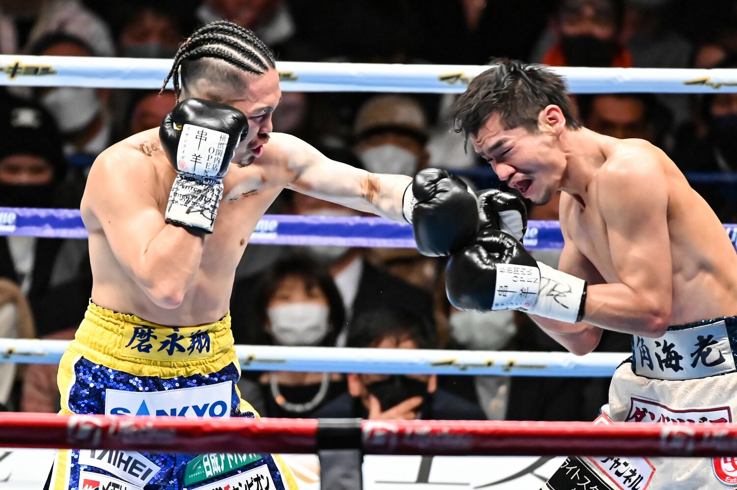 その風貌から“リトル・パッキャオ”と呼ばれる挑戦者の福永は、アンカハスとタイプの近い好戦的なサウスポーだった　©Hiroaki Yamaguchi