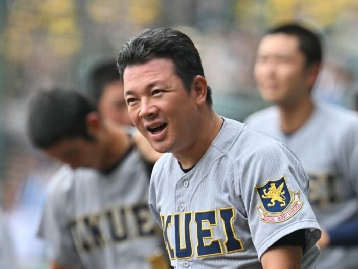 「サインばれているのかな」仙台育英“じつは超不利だった”日程・相手…あの決勝前、須江航が初めて吐いた弱音「エネルギーが尽きてきました」＜Number Web＞ photograph by Hideki Sugiyama