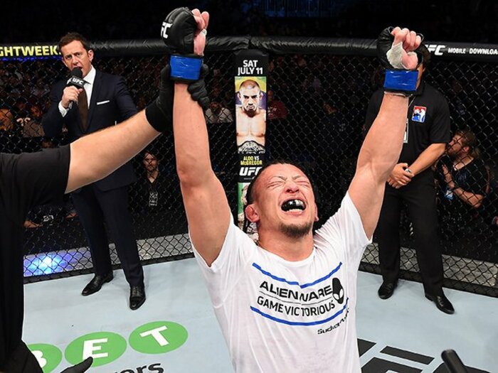 川尻達也、1年半ぶりの復帰戦勝利。日本格闘技界も揺れた37歳の生き様。<Number Web> photograph by Getty Images
