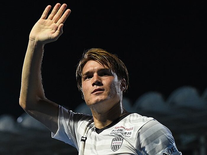 酒井高徳とヴィッセルの幸福な関係。「僕が神戸へ来たときに比べると」＜Number Web＞ photograph by Getty Images