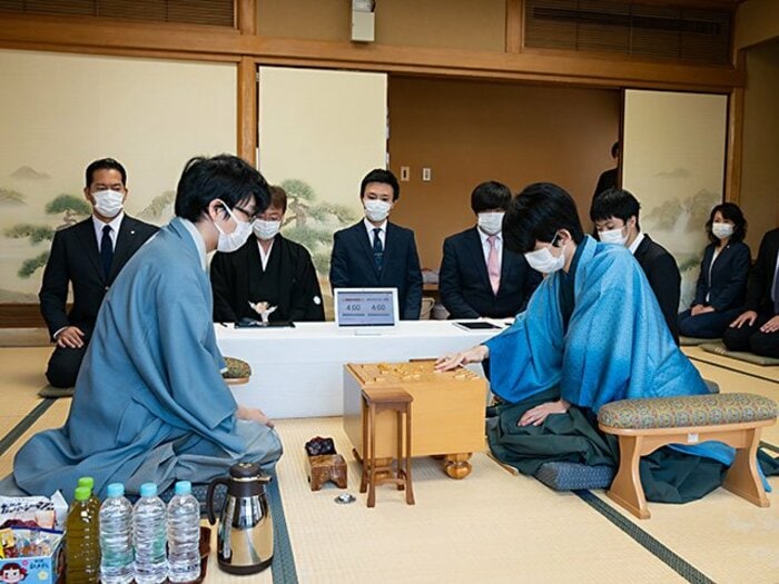 藤井聡太12歳と対局した豊島将之が「小学6年の自分より強い」 師匠・杉本昌隆がつないだ《不毛の地》名古屋・愛知の将棋史＜Number Web＞ photograph by 日本将棋連盟