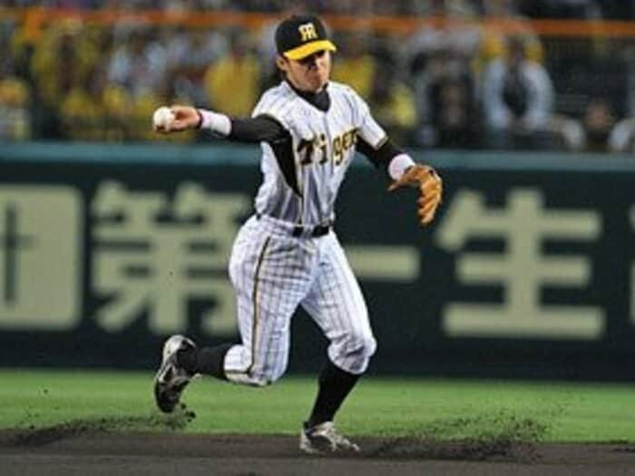 ゴールデングラブ賞に異議アリ。鳥谷敬の守備力に正当な評価を！＜Number Web＞ photograph by Hideki Sugiyama