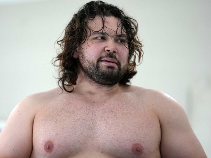 ウルフアロン29歳はデビュー戦でEVILに勝てるのか？ 大物のプロレス初戦「北尾光司も小川直也も勝った」カメラマンの大胆予想「勝敗を聞かれたら…」＜Number Web＞ photograph by Essei Hara