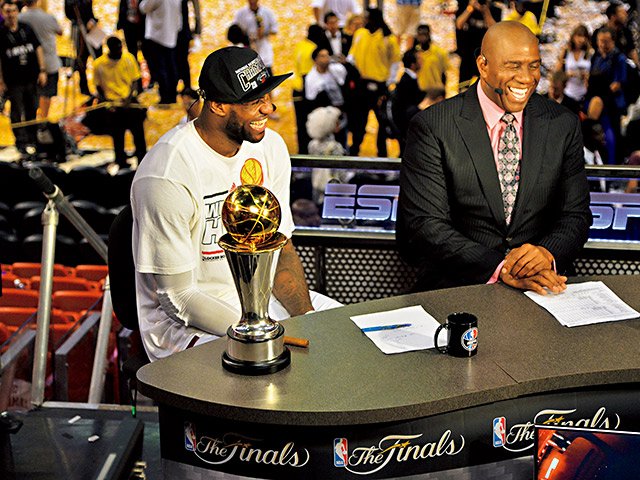 マジック・ジョンソン×レブロン・ジェームズ「レイカーズを操る魔法