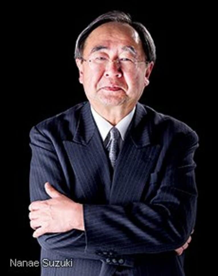 森村俊介（市民ランナー代表）
森村商事会長。47都道府県の大会制覇を達成したばかりの市民ランナー。お気に入りはウルトラだが、全県制覇のためハーフマラソンにも出走。