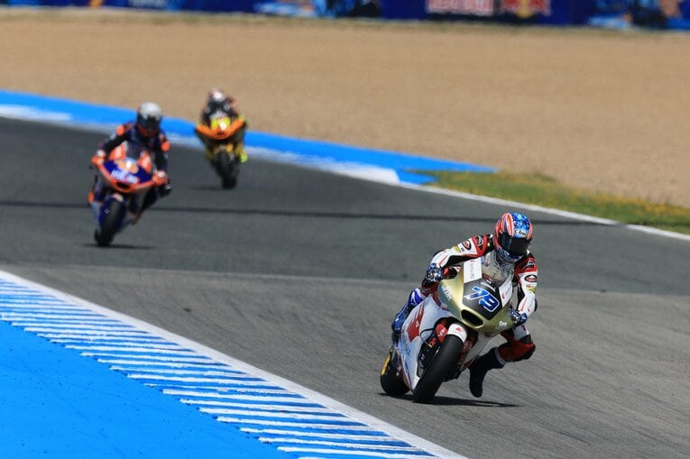 スペインGPで強さを見せつけた小椋　photograph by Satoshi Endo