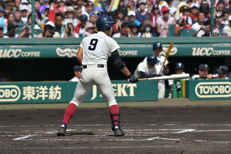 大阪桐蔭時代の青地　©Hideki Sugiyama