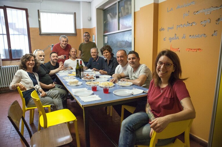 工房で働く人々　©Paolo Vezzoli