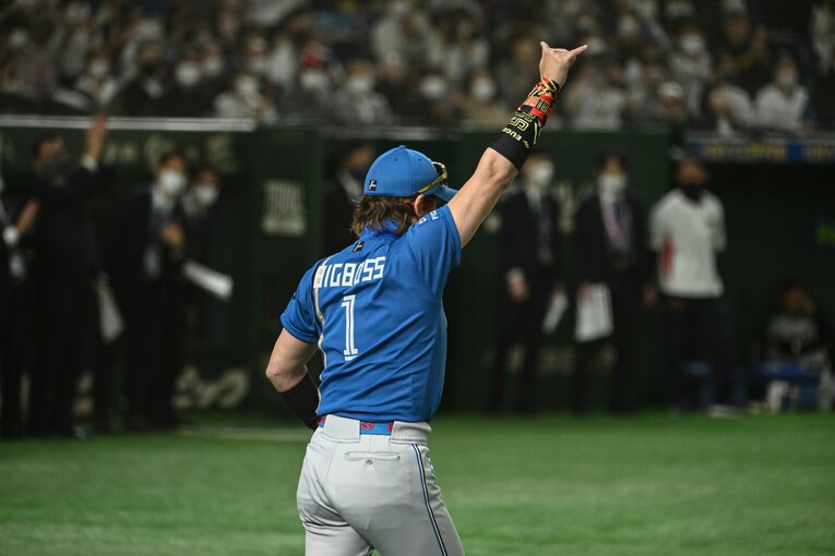 日本ハム新庄剛志監督　©︎Nanae Suzuki