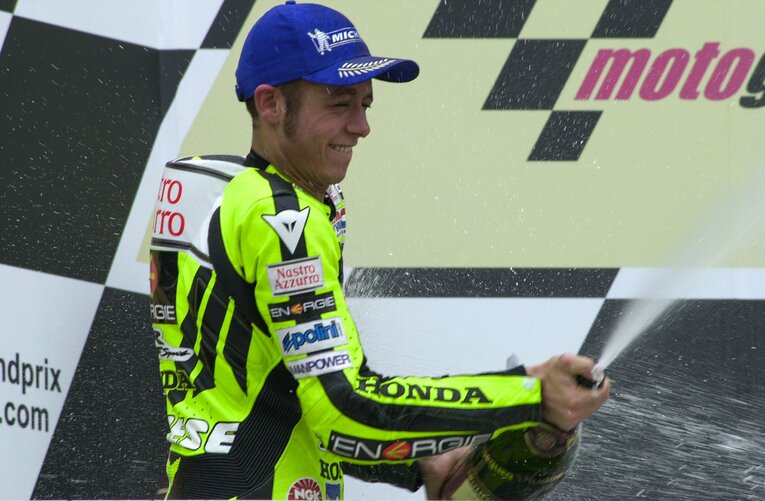 ホンダ通算500勝目を挙げたロッシ　©Satoshi Endo