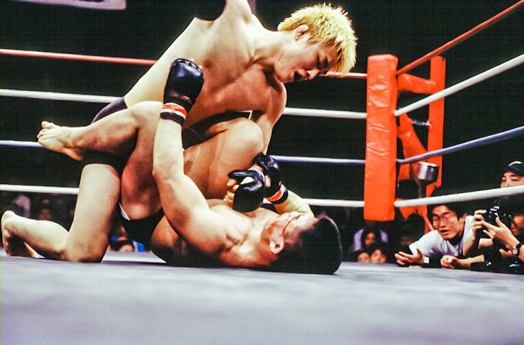 修斗3戦目の桑原卓也戦