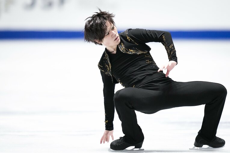 NHK杯フリーで演技を行う宇野昌磨