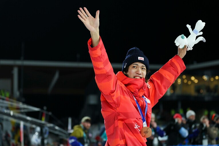 前評判を覆し銅メダルを獲得した二階堂　©Tsutomu Kishimoto/JMPA