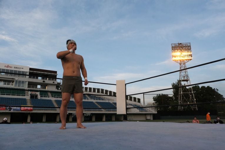 佐藤光留プロデュース『真夏の変態祭り』で諏訪魔に大仁田、鈴木みのるも大暴れ！ 灼熱の旧川崎球場で“1日6試合”の佐藤が感じたのは…？(54)