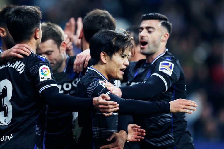 「クボの鮮烈ボレーに加えて…」“ハイライトだけではもったいない”ソシエダ久保建英の飛躍を現地撮影「特筆すべきはゴール直前の守備」(26)