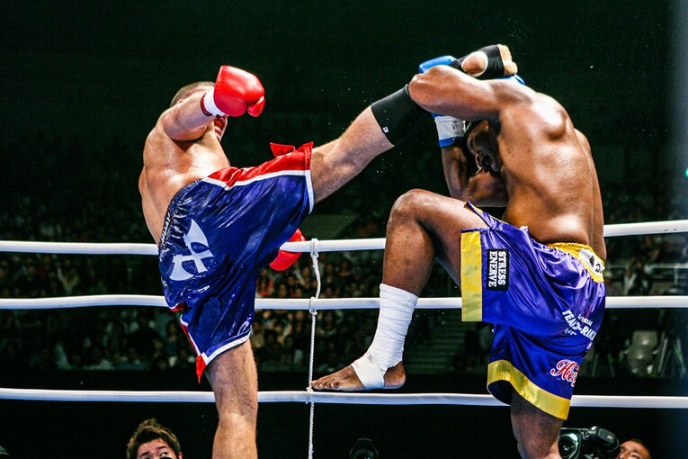 アーツのハイキック20連発。2006年7月のゲーリー・グッドリッジ戦（10枚目／全20枚）©Susumu Nagao