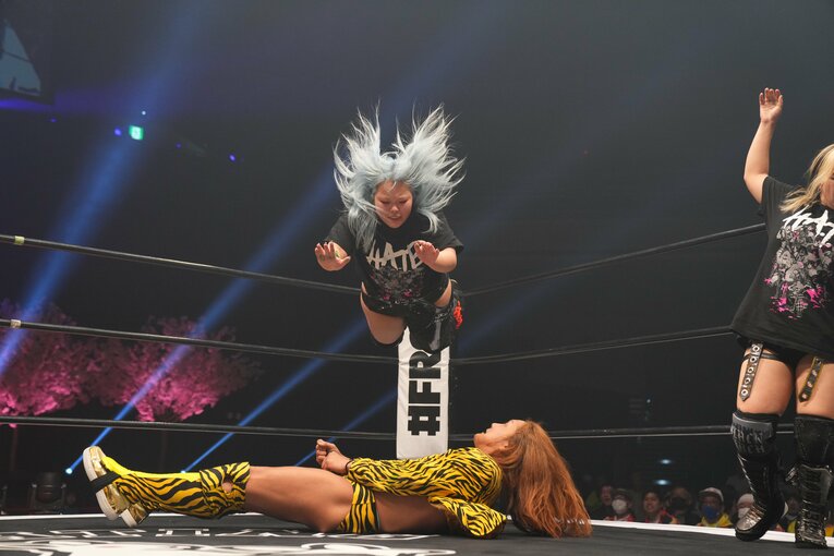 「お前、あの騒動があったのによく来たな」“今のプロレス批判”で炎上した前田日明に、ウナギ・サヤカがモノ申した真意「ぶん殴られようが…」(33)