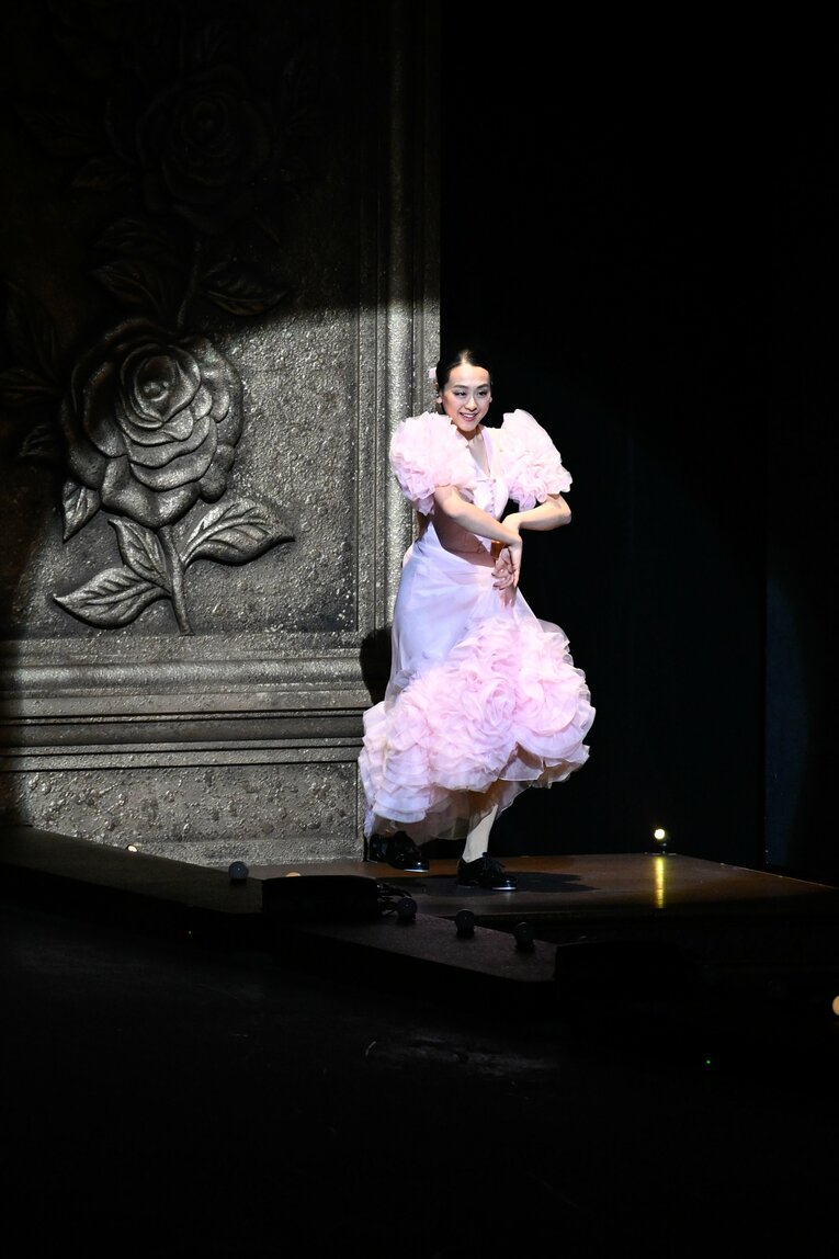 「母への永遠の愛を滑りたいな」浅田真央が明かすアイスショー『Everlasting33』に込めた“愛”「誰も見たことのない景色を届けたい」(18)