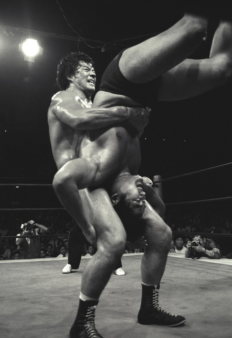 1979年12月、剛竜馬にパイルドライバーを見舞う