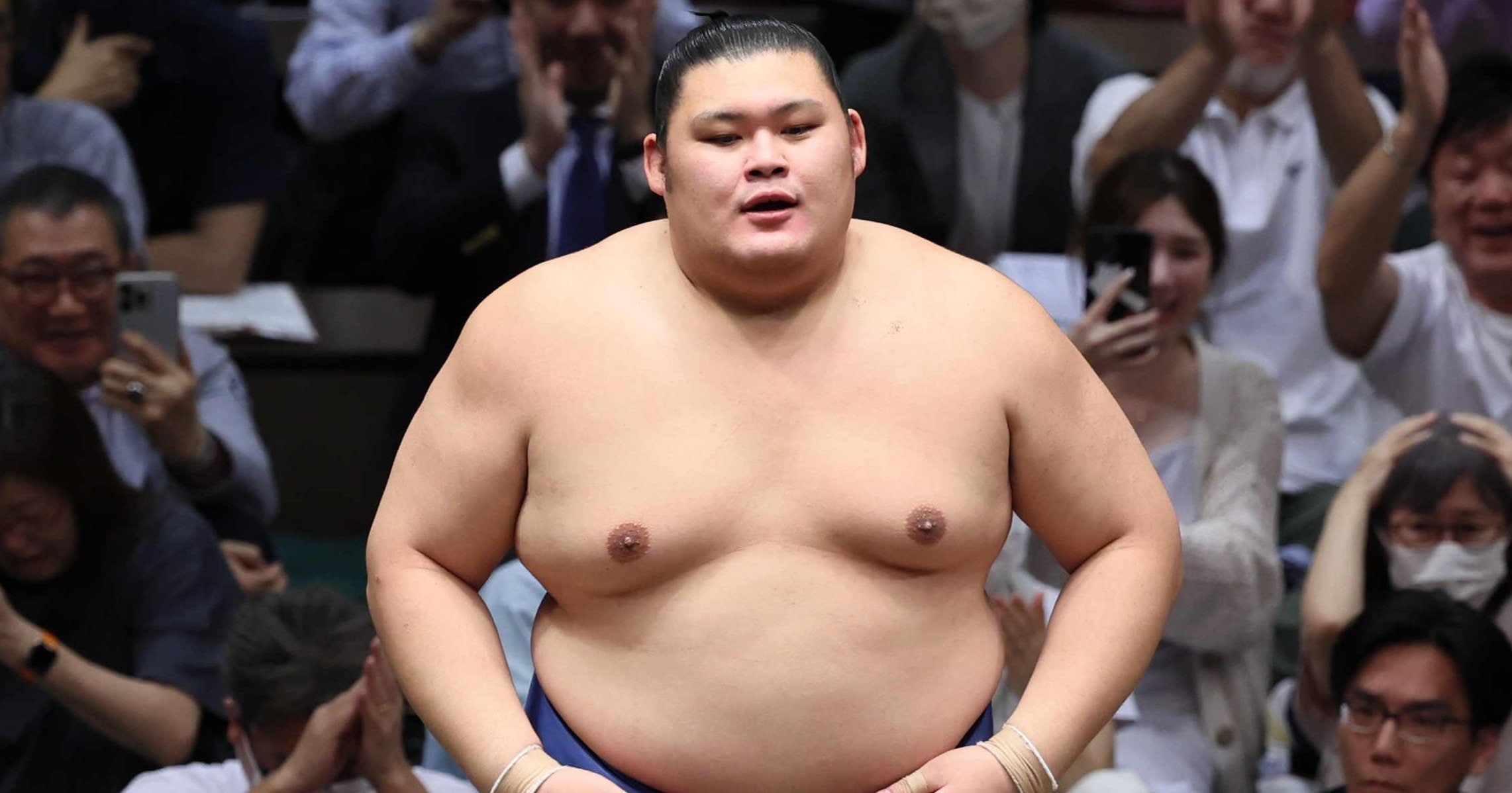 大相撲“最速優勝”のウラで…師匠（元稀勢の里）が苦言「豊昇龍に3回