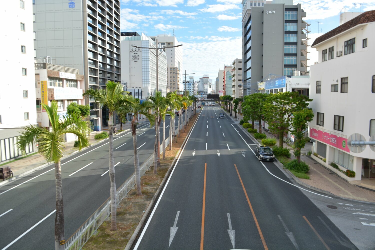 決勝戦の最中、大動脈の国道58号は噂通り「ガラガラ」に　©Takarin Matsunaga