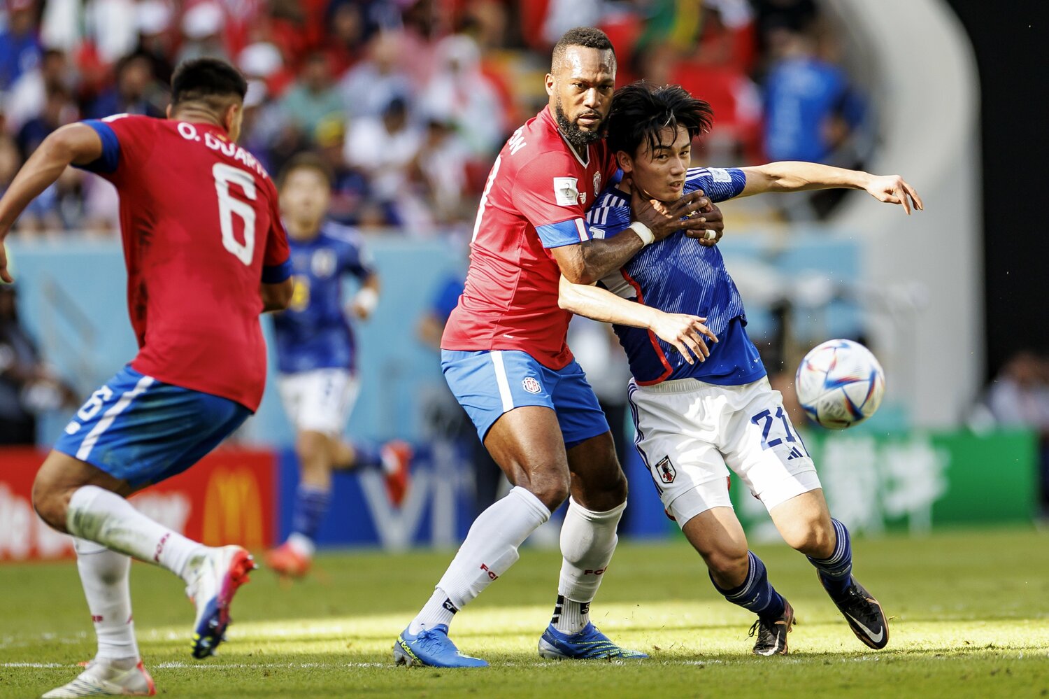 前線で体を張り続けるも、チャンスを活かせなかった上田綺世　©︎Kiichi Matsumoto/JMPA