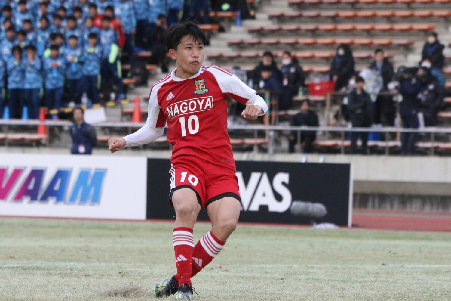 名古屋高校の攻撃を司どった10番・原康介　©︎Takahito Ando