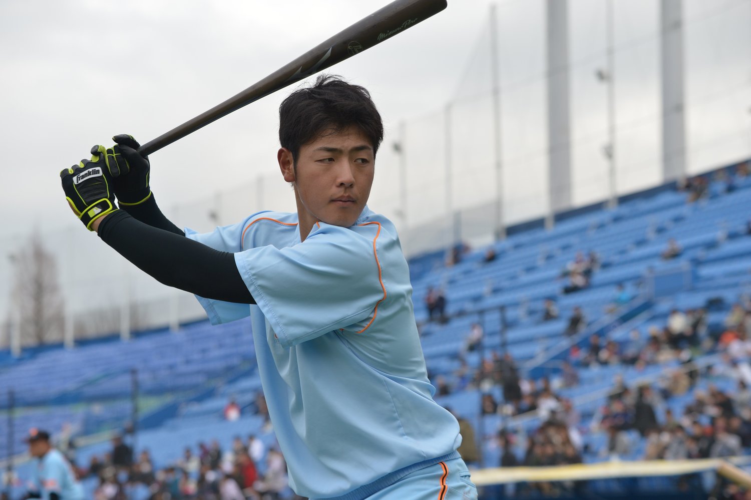 原巨人にようやく誕生した生え抜きの4番サードの右打者・岡本和真　©BUNGEISHUNJU