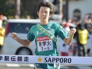 「とにかく止まらんようにと…」箱根駅伝の青学大“神のいない山”に挑んだ無名のランナーを襲った“まさかの異変”「結局、誰にも言えなかったですけど…」