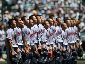 「校歌の質問はタブーなのか…」迷う現地記者に京都国際の選手・スカウトが口を開いて…「学校に言うても動かないし」高校野球ウラ話