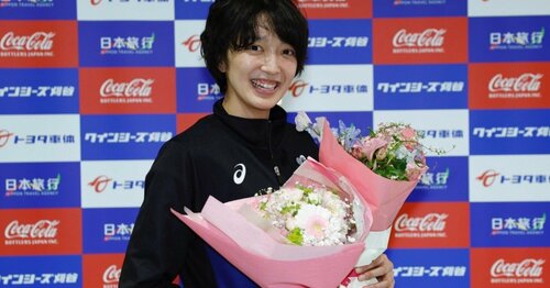 女子バレーボール 古賀紗理那　佐藤美弥　鍋谷友理枝　井上琴絵　直筆サイン色紙 女子バレーボール 古賀紗理那 佐藤美弥 鍋谷友理枝 井上琴絵