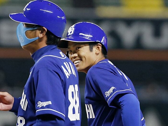 「ショート一本」だった中日・根尾昂はなぜ突然“外野起用”されたのか？ べた褒め与田監督の思惑とは＜Number Web＞ photograph by Kyodo News