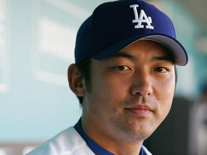3年7億円超→年俸500万円になっても“36歳ドジャース挑戦”…生々しい格差を斎藤隆が語る「あのままいたら6年間マイナー契約でした」<Number Web> photograph by Koji Asakura