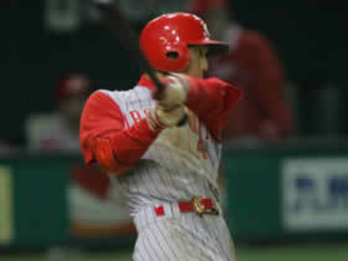 赤ヘルの核弾頭、尾形が燃やす親友への対抗心。＜Number Web＞ photograph by Hideki Sugiyama