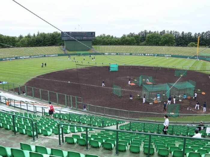 札幌ドームが五輪会場で使えない…“世紀の祭典”の陰で奔走したスペシャリストたちの舞台裏＜Number Web＞ photograph by Sankei Shimbun