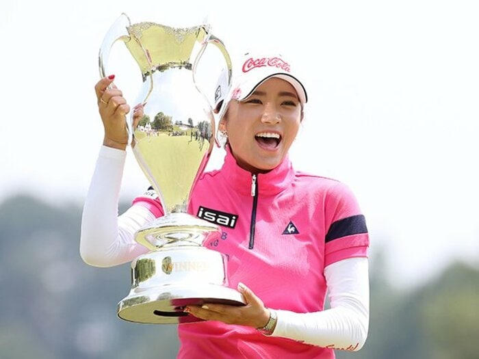 イ・ボミにとって忘れられない春。賞金女王までの葛藤と父の存在。＜Number Web＞ photograph by Atsushi Tomura/Getty Images