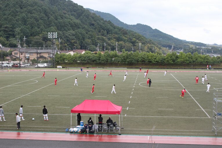 京都市伏見区の東山高校総合グラウンド　©Number Web