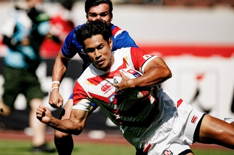 国立競技場で行われたフランス戦ではFB山中亮平（34歳）が2トライを奪う活躍。惜しくも敗れたが、収穫もある“サマーテスト”だった ／ photograph by Kiichi Matsumoto