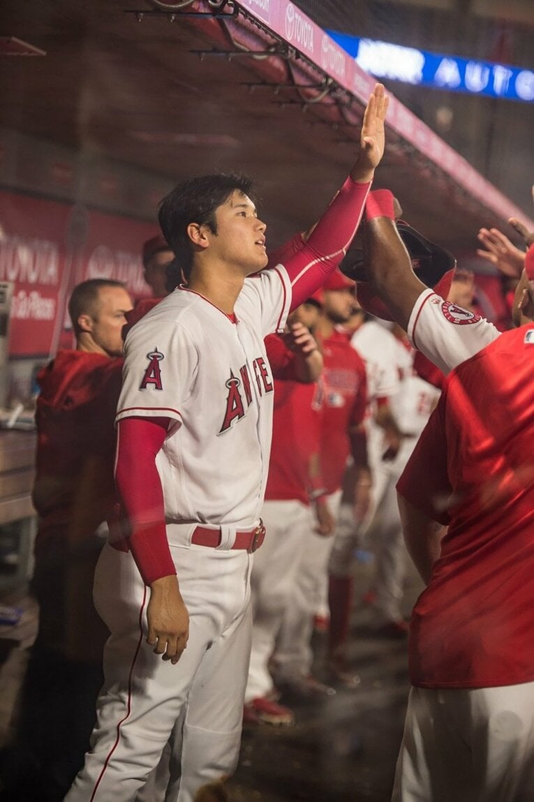 【未公開ショット多数！エンゼルス時代の秘蔵愛されショット】2018年の初々しい大谷（当時24歳） ／ photograph by Nanae Suzuki