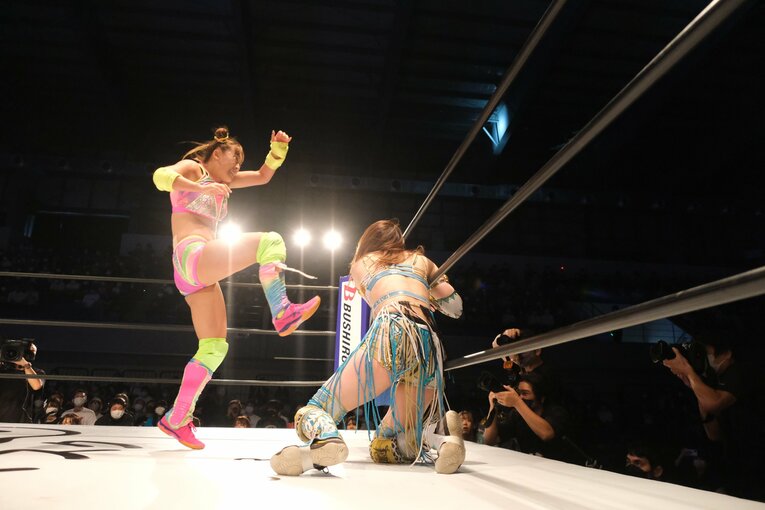 「プレッシャーも凄かったはず」フワちゃんデビュー戦で見えた“プロレスへの本気度”…師匠が明かす舞台裏「100点満点。努力の成果です」(73)