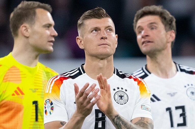 ドイツの心臓トニ・クロース。歴戦の仲間であるノイアー、ミュラーとともにドイツ復権で輝かしいキャリアを閉じられるか ／ photograph by picture alliance/Getty Images