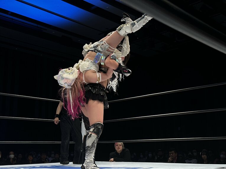 スターライト・キッドvs吏南　©Norihiro Hashimoto