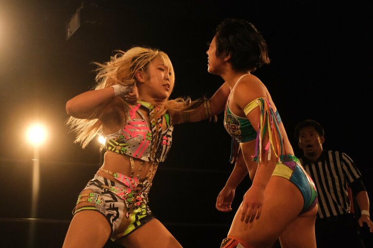 「あんまり胸を張って言えなくて…」悩んでいたAZMを受け入れた“5人のお姉ちゃん”との話…キャリア10周年「クソガキ全開で（笑）」(32)