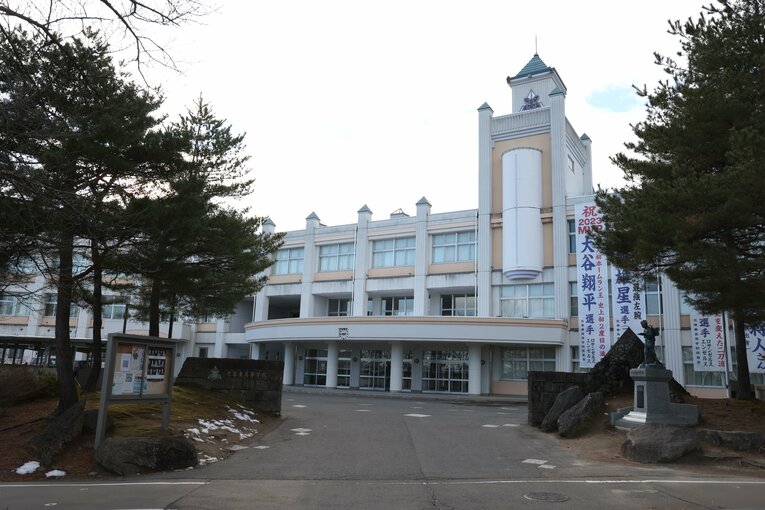 強豪・花巻東高校近くの空港でもクマ出没情報が　©JIJI PRESS